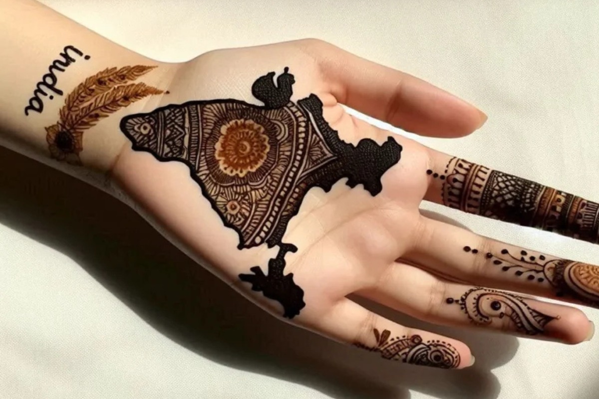 Must Try 7 Stunning Mehndi...