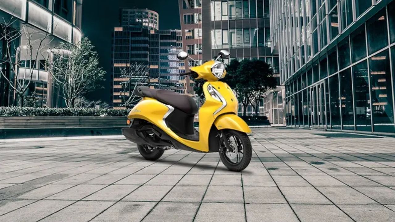 Yamaha Launches Updated 2025 Hybrid...
