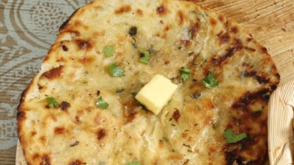Make Crispy & Tasty No-Oil Delicious Aloo Paratha Recipe At Home, Must Try