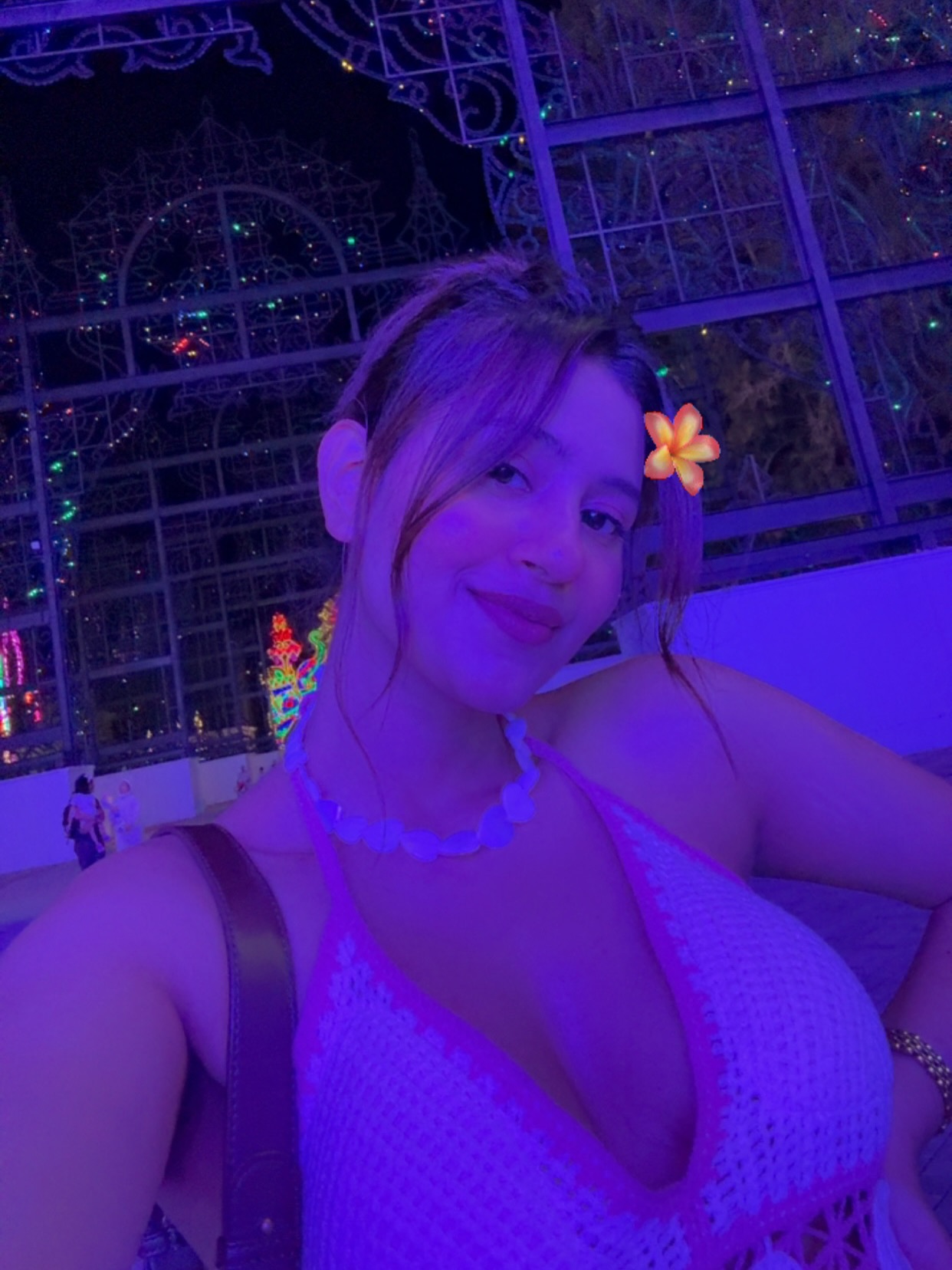 Anjali Arora Flaunts Her Toned...