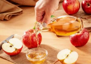 Apple Cider Vinegar: Your Pantry Staple for Wellness? Separating Hype from Fact