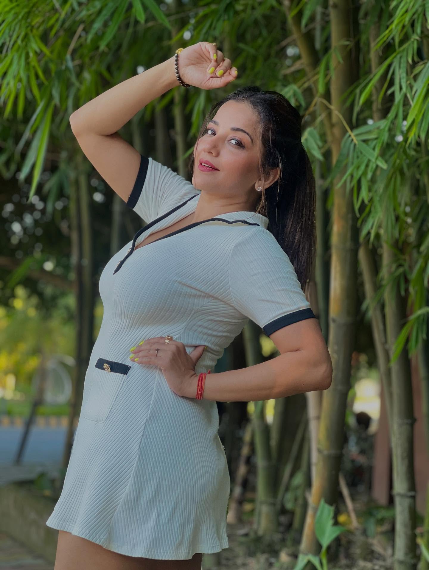 Monalisa Sets Internet on Fire...