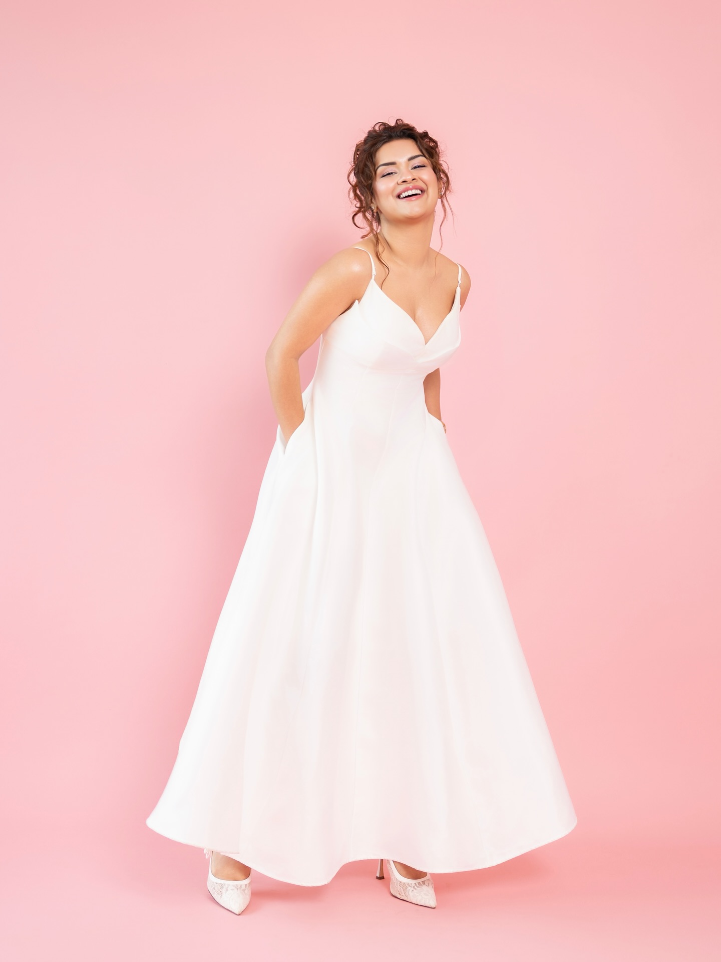 Avneet Kaur Latest Photoshoot –...