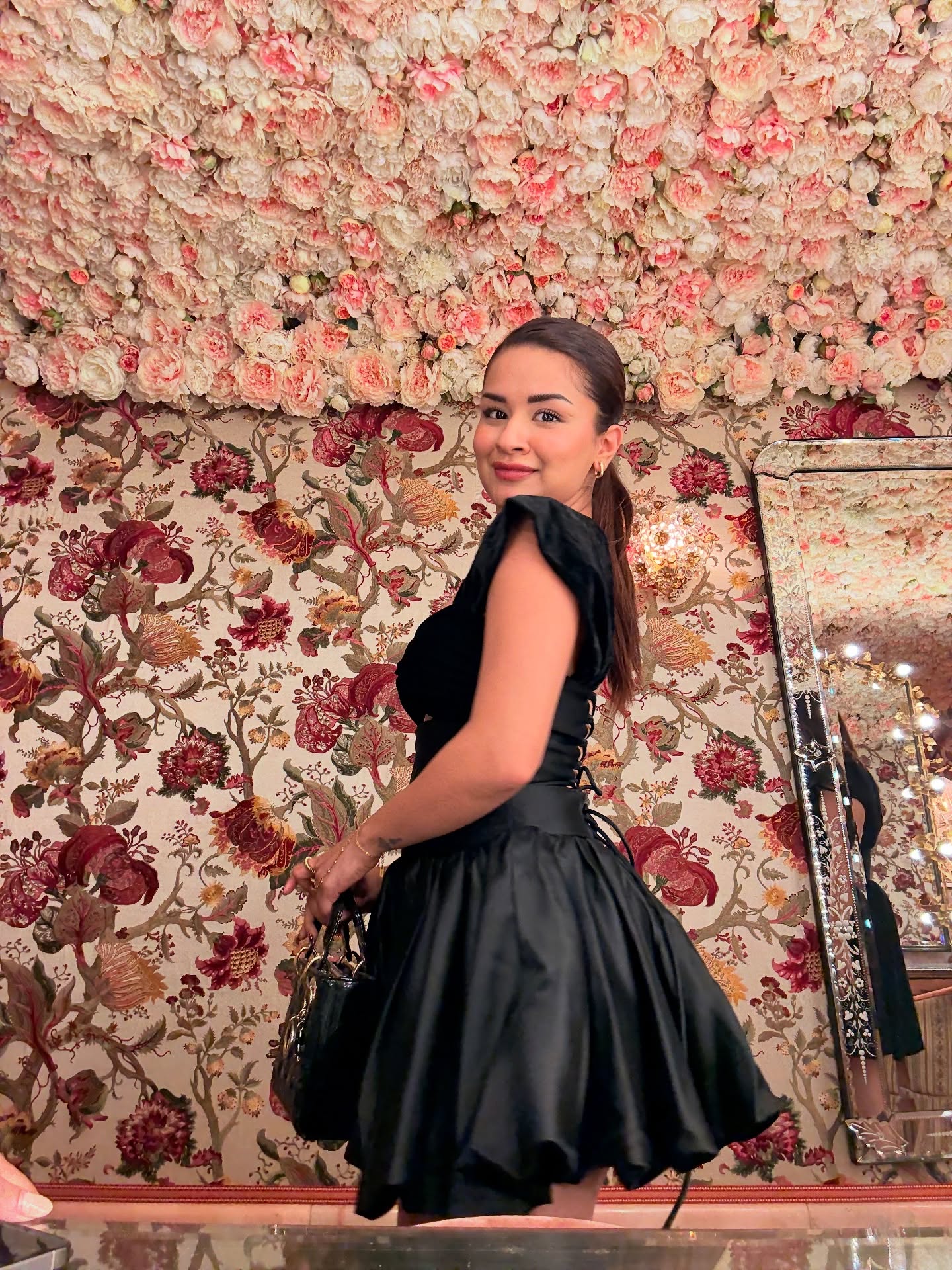 Avneet Kaur Photos – Actress...