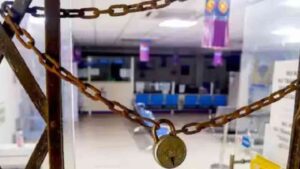 Bank Holiday Today: Are Banks Shut on Feb 21st Saturday? Check before anything  in Business category