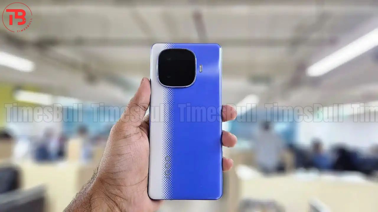 Iqoo Neo 10r 5g Phone (2)