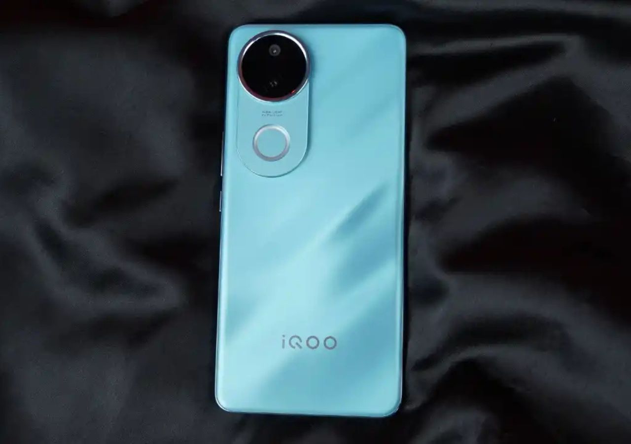 iQOO Z10R Arrives: A New...