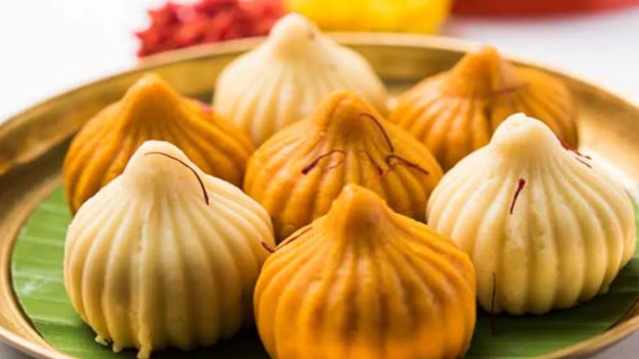 Make Delicious Kaju Modak Instantly...
