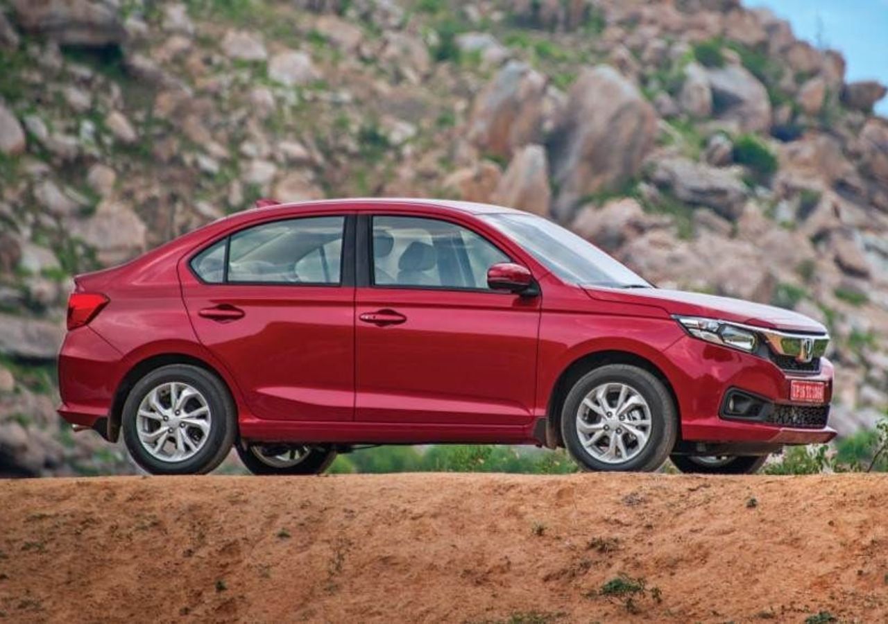 Maruti Suzuki Swift: A Definitive...