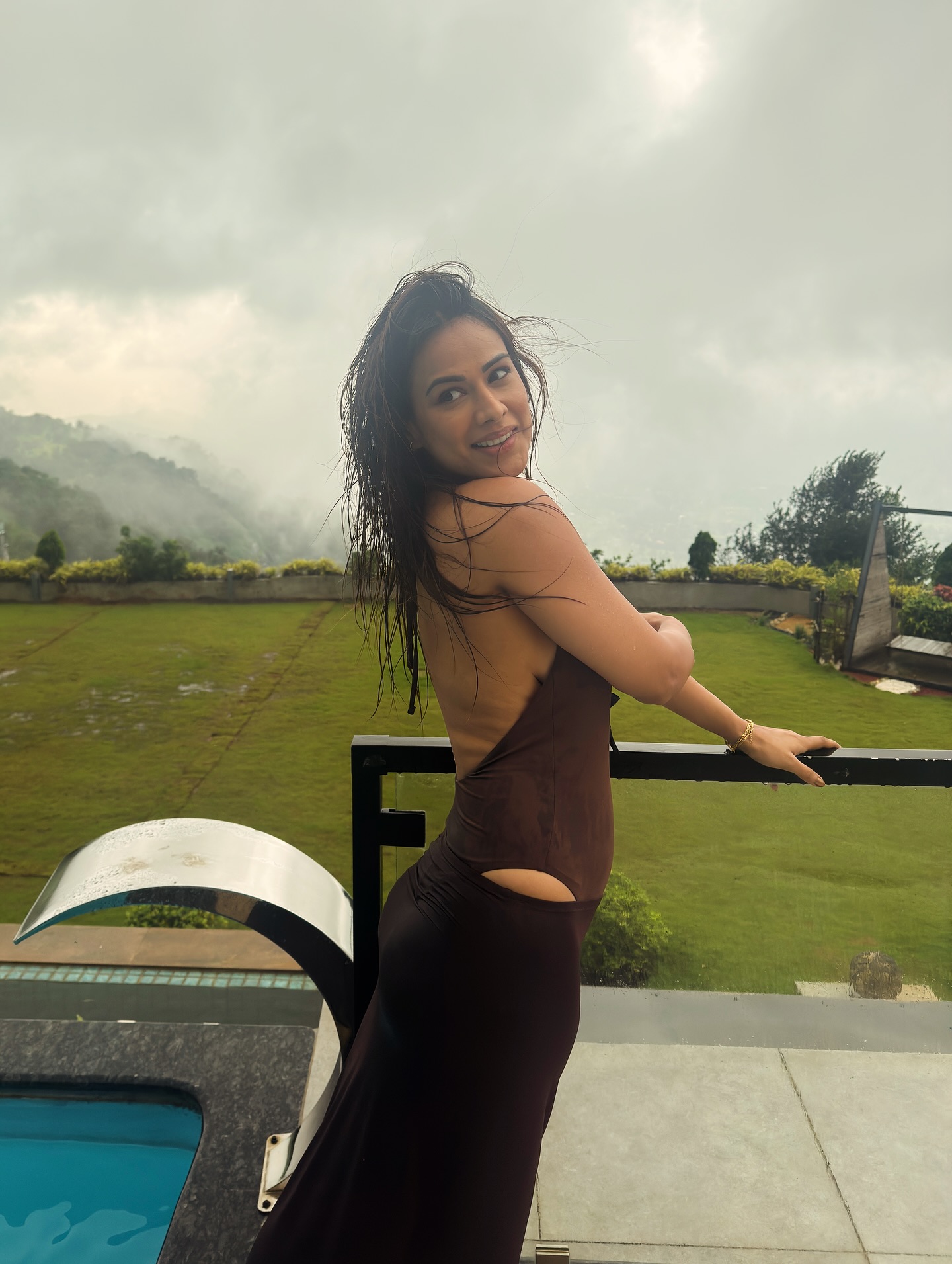 Nia Sharma Latest Photo’s –...