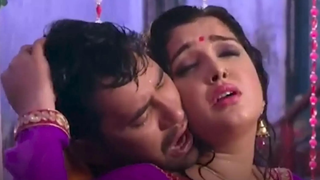 Aamrapali Dubey & Nirahua