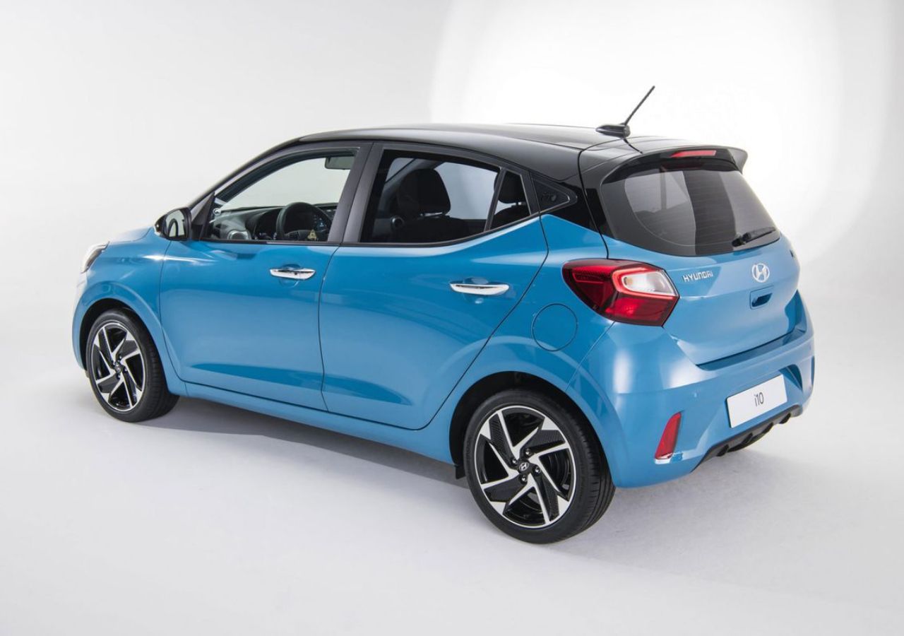 Hyundai Grand i10 Nios: A...