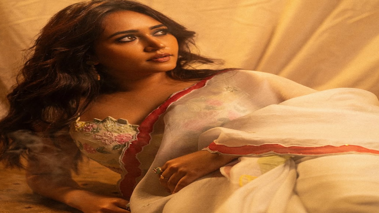 Panchayat Actress Rinki Ji