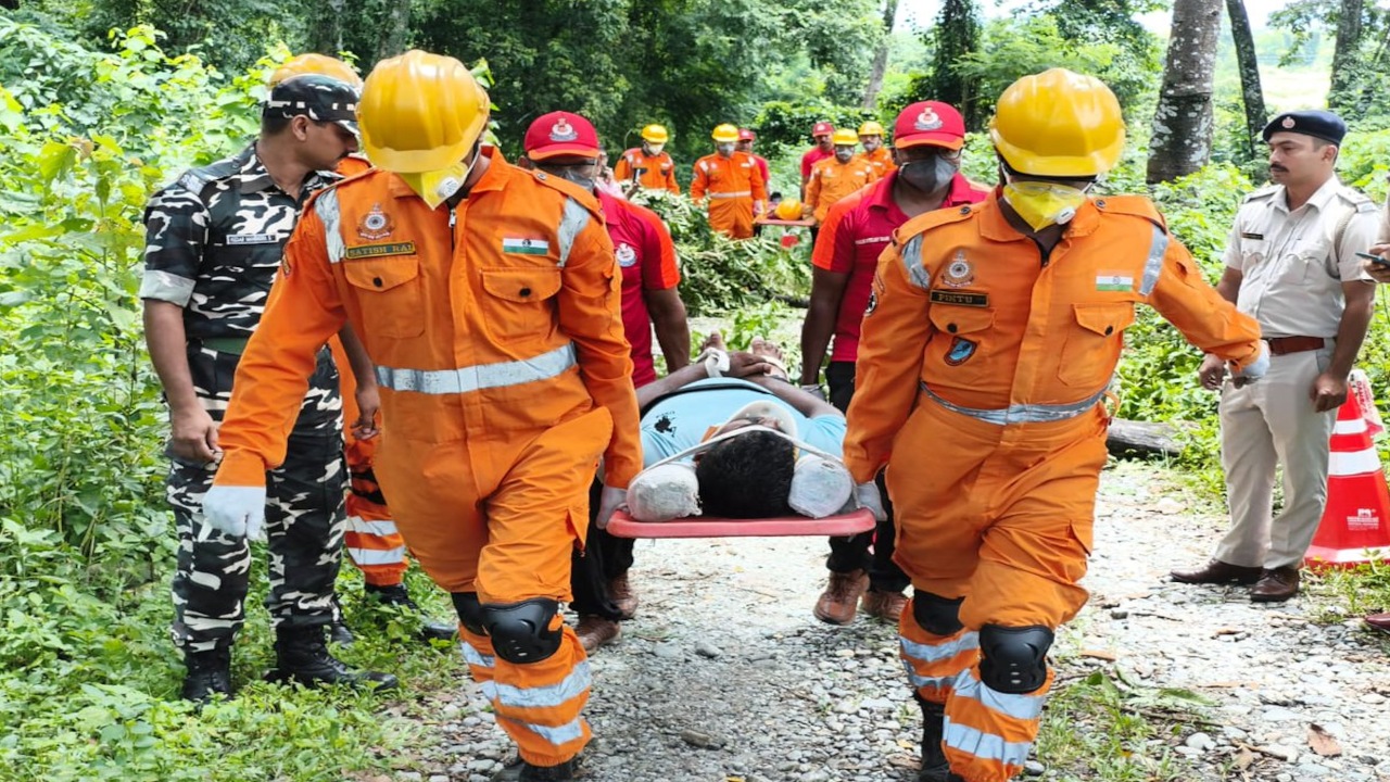 Uttarakhand Disaster: Saluting NDRF