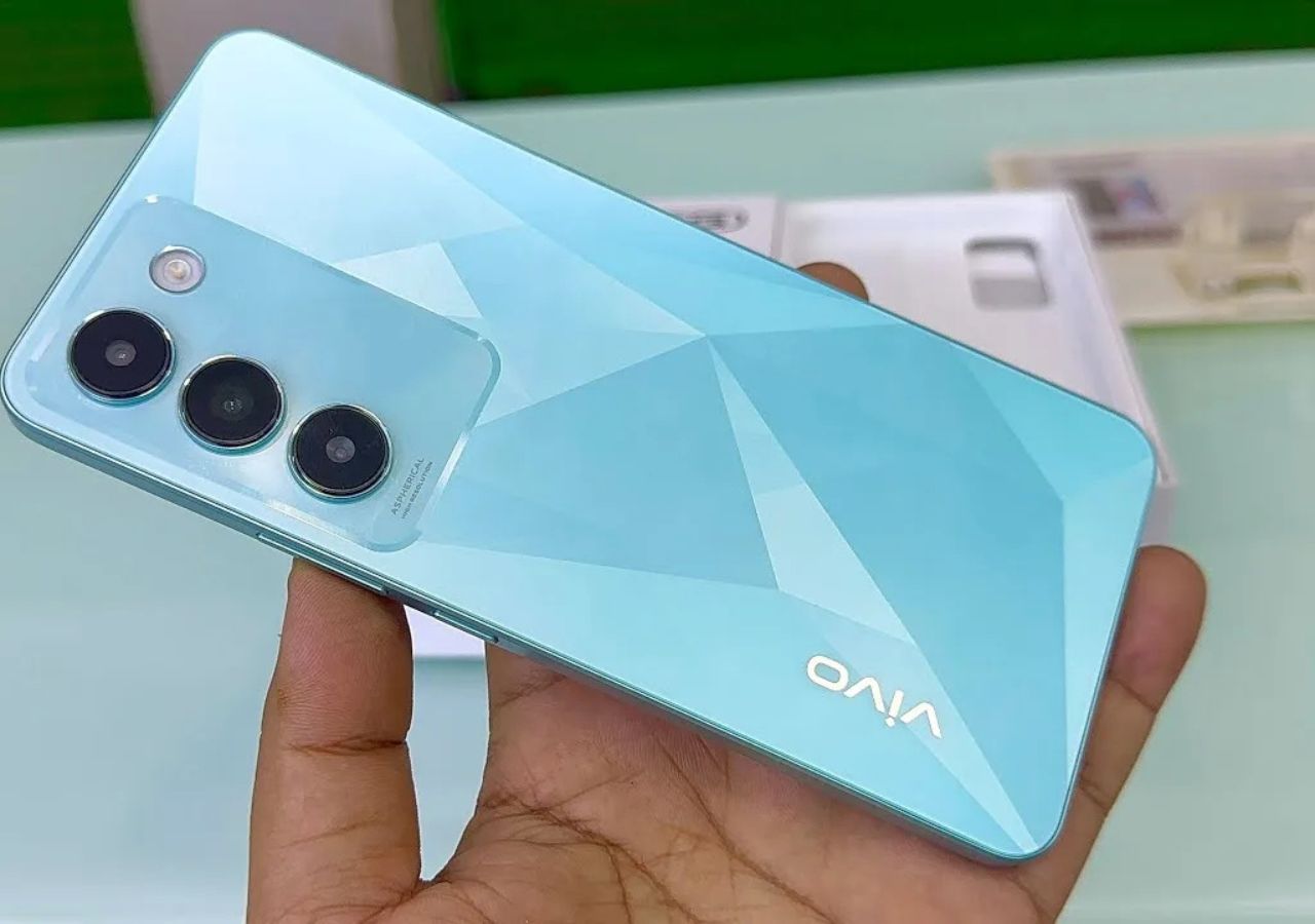 vivo T3 5G Review: Does...