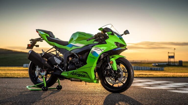 2026 Kawasaki Ninja ZX-6R Launched in India: Know the Price, Special Features and Powerful Performance of This Supersport Bike