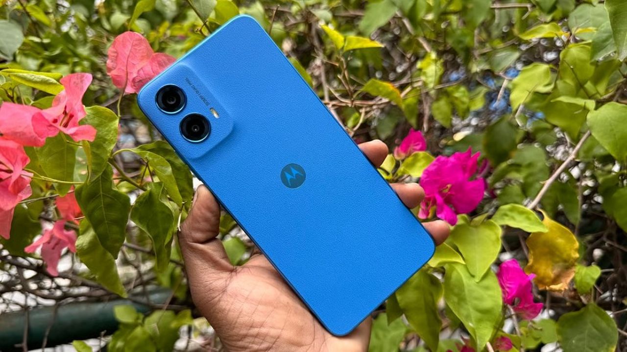 3 Best Motorola 5G Phones Under 12K On Huge Discounts In Flipkart Big  Billion Days Sale, Check Features - Times Bull