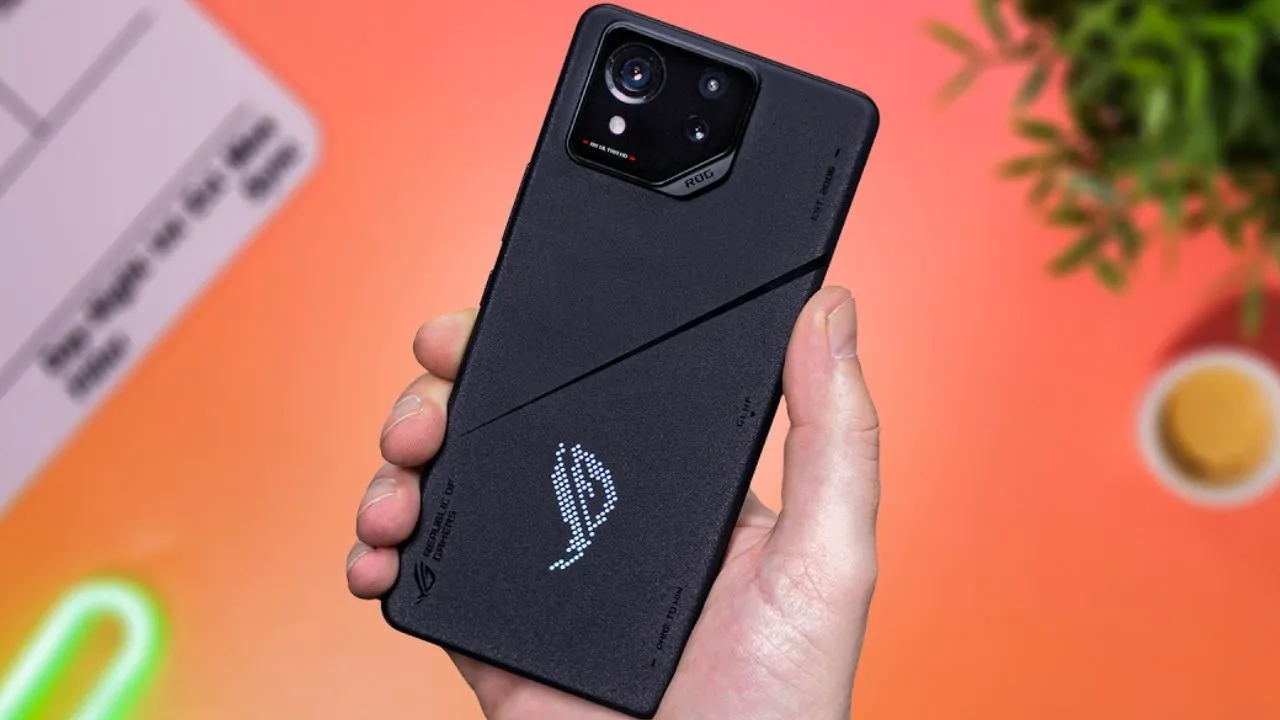 ASUS ROG Phone 8 Pro 24GB RAM
