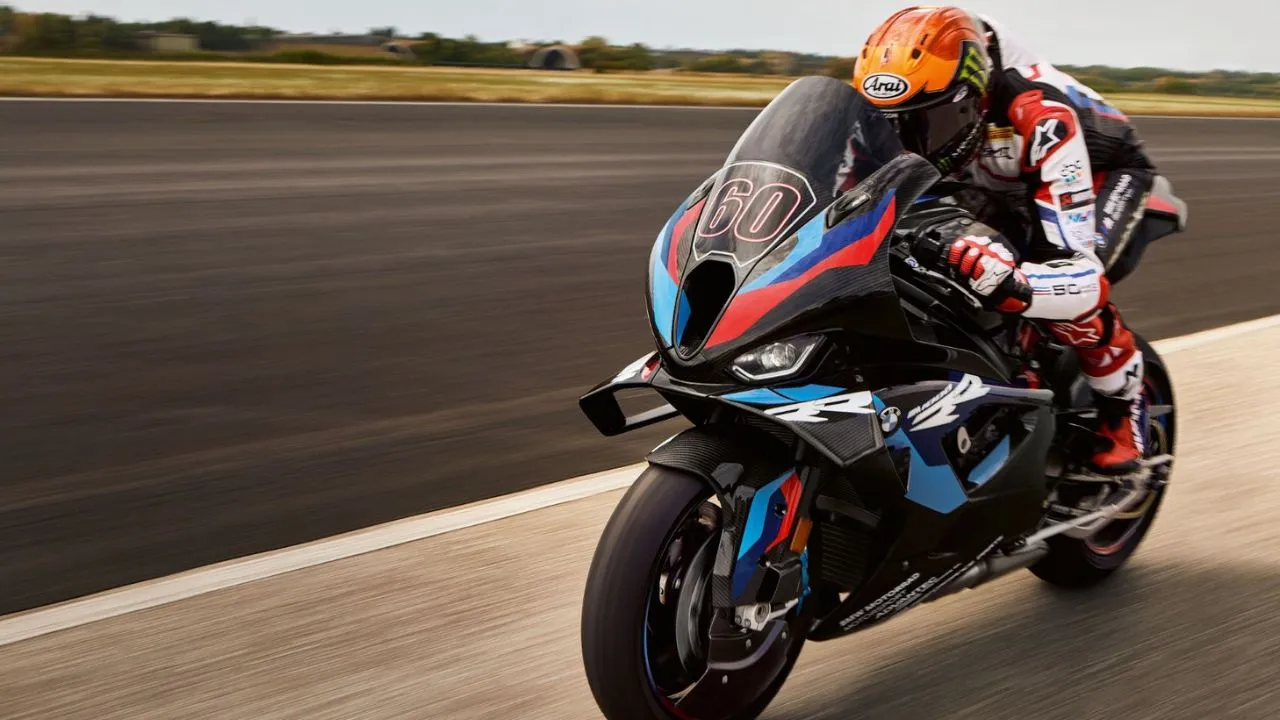 Bmw M 1000 Rr (2)