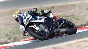 Bmw S 1000 Rr (2)