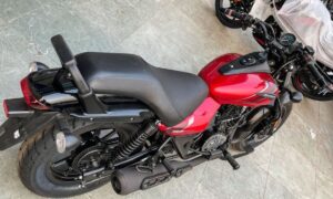 Why 2025 Bajaj Avenger Street 160 is winning city cruise in 2025: Detailed Review
