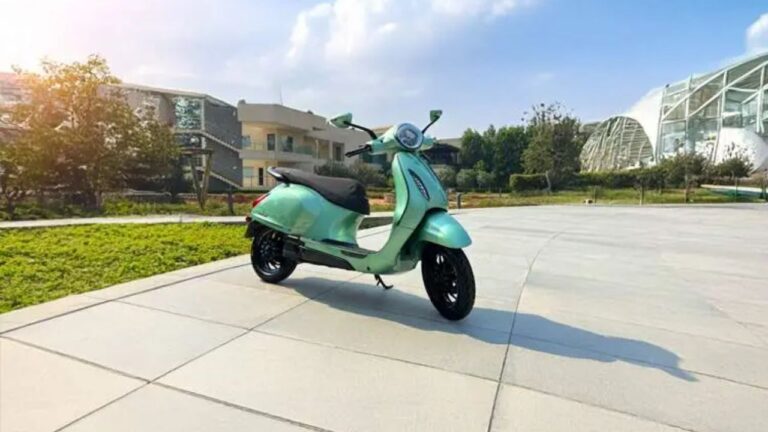 Bajaj Chetak: Premium electric scooter with strong range and smart features