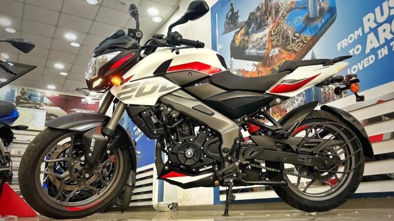 Bajaj Pulsar NS200: Perfect combination of style, power and technology