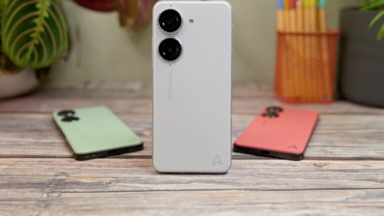 Best Compact Smartphones