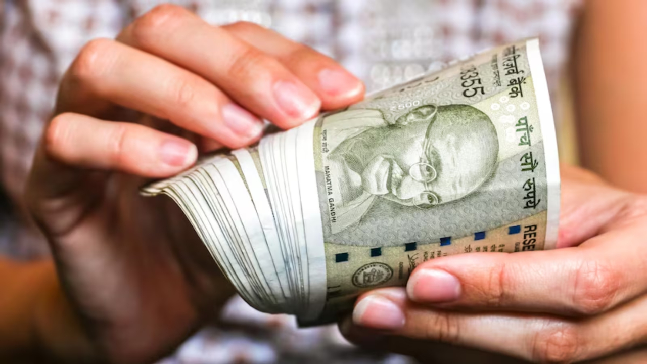 Business Idea: This Company is Giving You a Chance to Earn Lakhs of Rupees Every Month, Know What to Do? 2 Business Idea