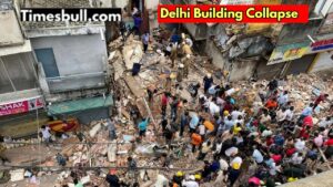 Delhi Building Collapse: Four-Storey Structure Crumbles in Punjabi Basti, 14 Rescued Safely