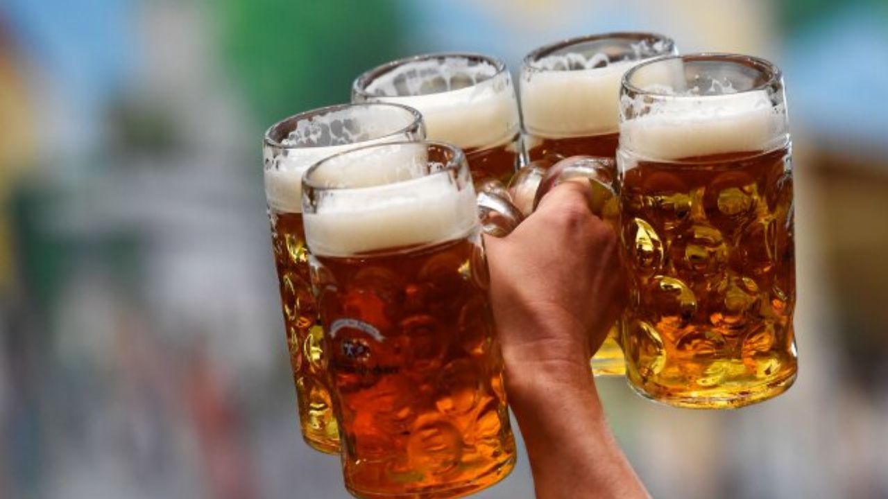 Delhi May Reduce Legal Drinking...