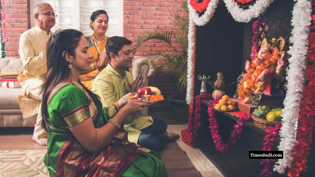 Direction is Auspicious to Face During Worship