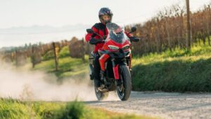 Ducati Multistrada V2 2025 (2)