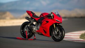 Ducati Panigale V2 (2)