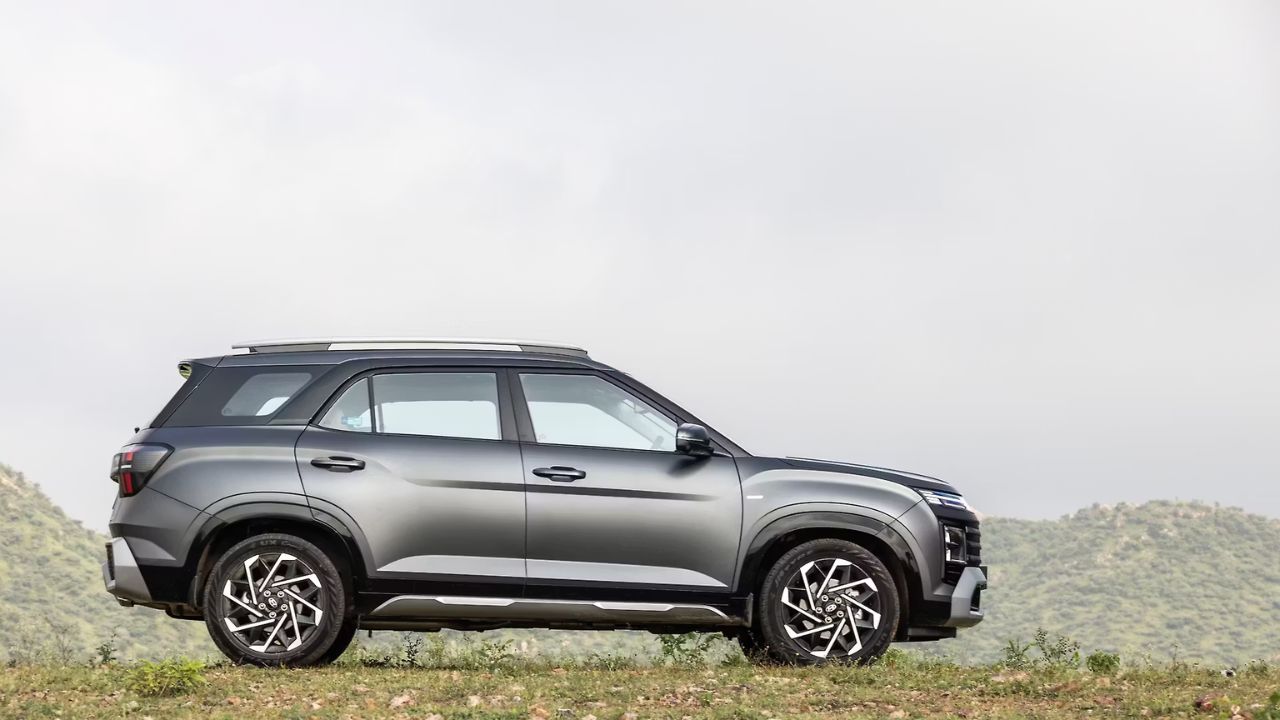 Hyundai Alcazar: Price Revised