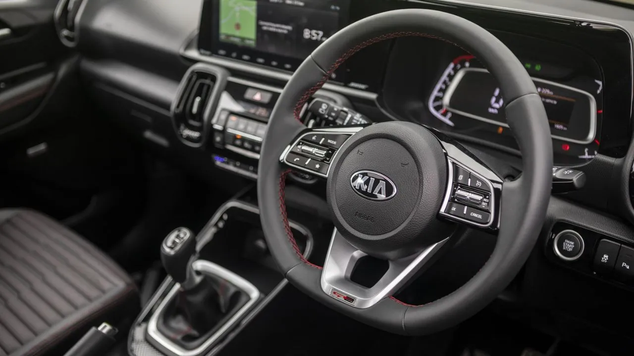Kia Sonet (2)
