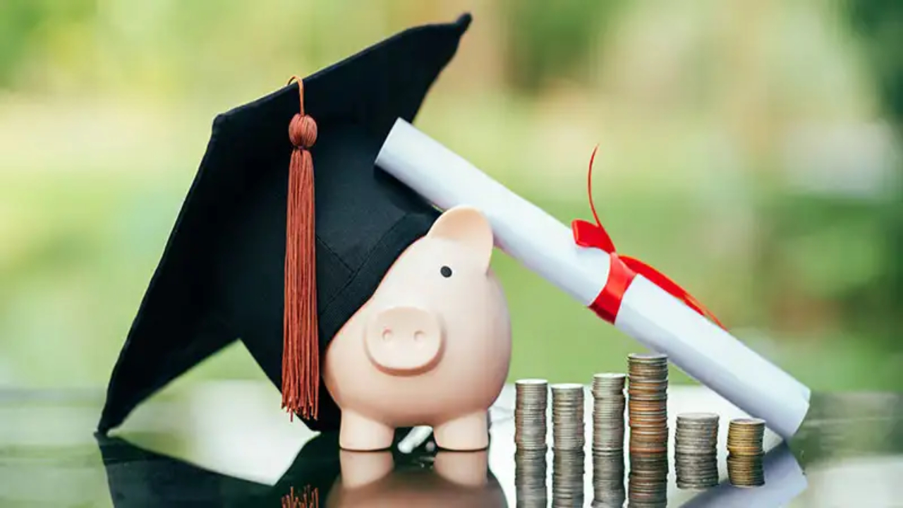 LIC Scholarship 2025