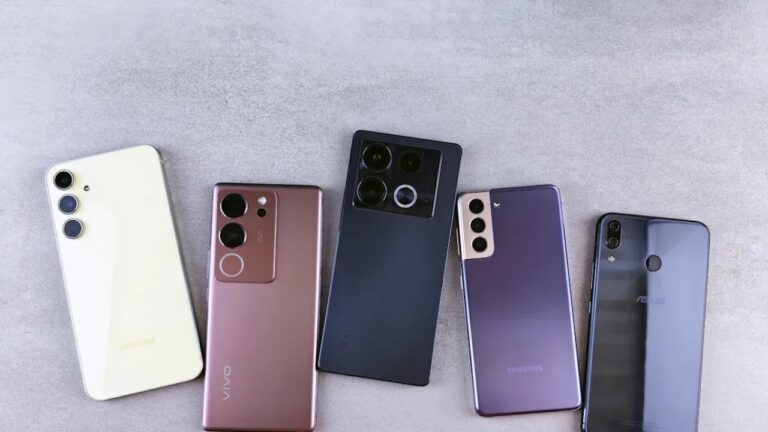 Luxury Smartphone Showdown 2025 : Next-Gen AI, Cameras, And Battery Compared