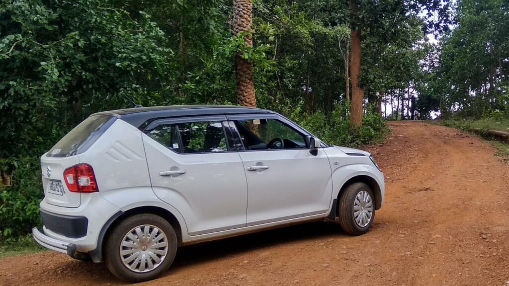 Maruti Ignis: Stylish Hatchback with Affordable Price and Strong Performance