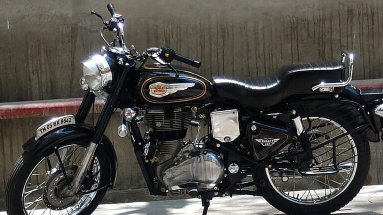 Can You Guess The Price Of A Royal Enfield Bullet In 1986? This Bill Will Shock You