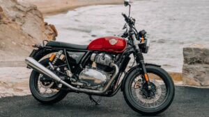 Royal Enfield Interceptor 650 (2)