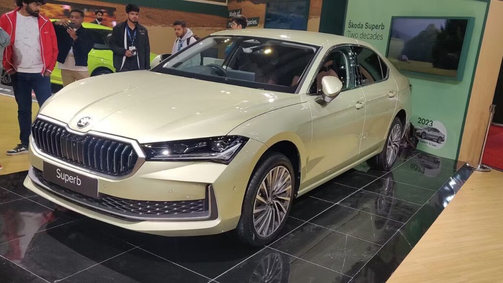 Skoda Superb: The King of Luxury Sedans That Is Unmatched in Performance and Comfort