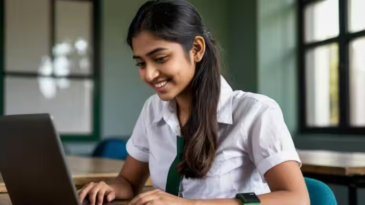 Supreme Court: TET Now Mandatory for All Teachers! 2 TET Mandatory Teachers 2