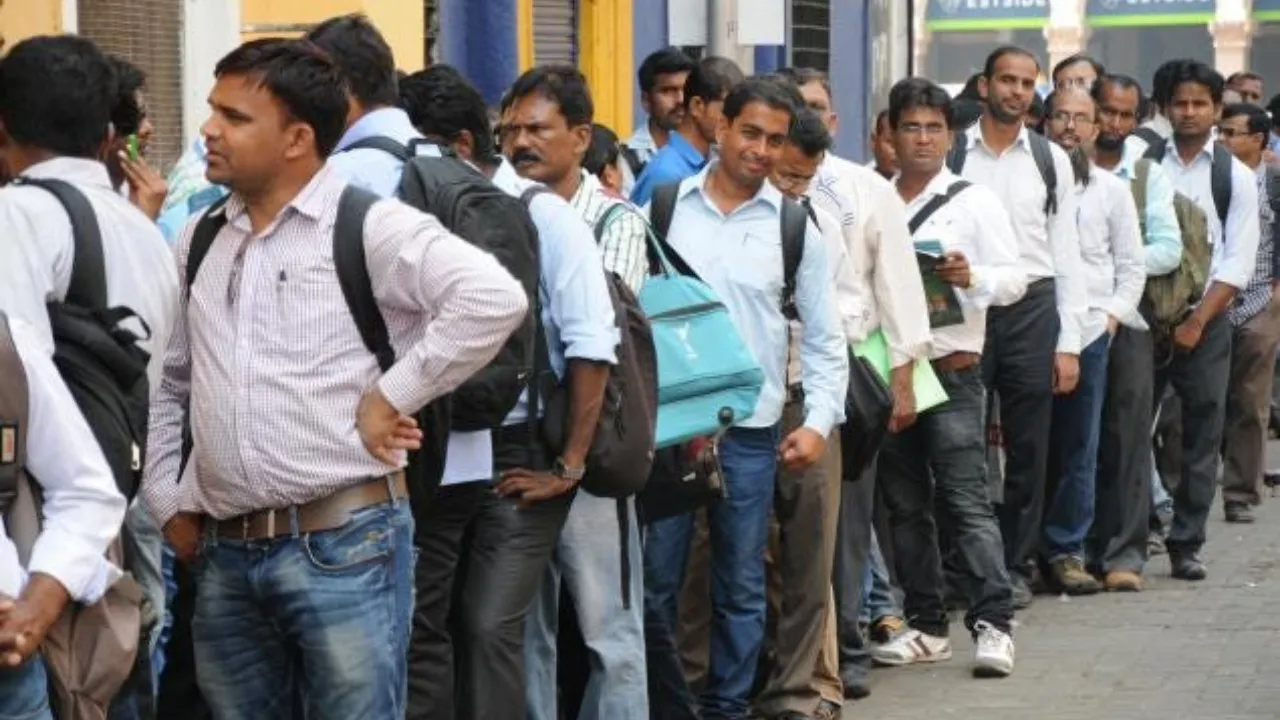 Top 5 Govt Jobs 12th Pass (3)