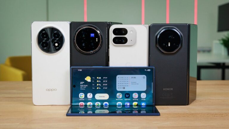 Top Foldable Phones of 2025 : Samsung Z Fold 7 vs OnePlus Open 2 vs Vivo X Fold 4 Full Review