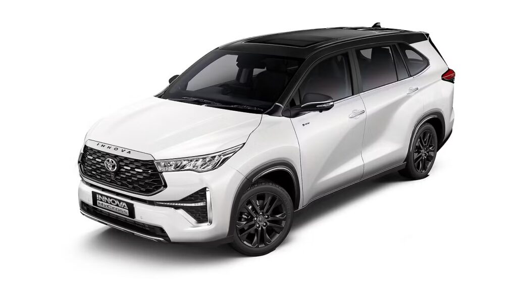 Toyota Innova Hycross 2025 Review : Price, Interior, Mileage and Features – All Details