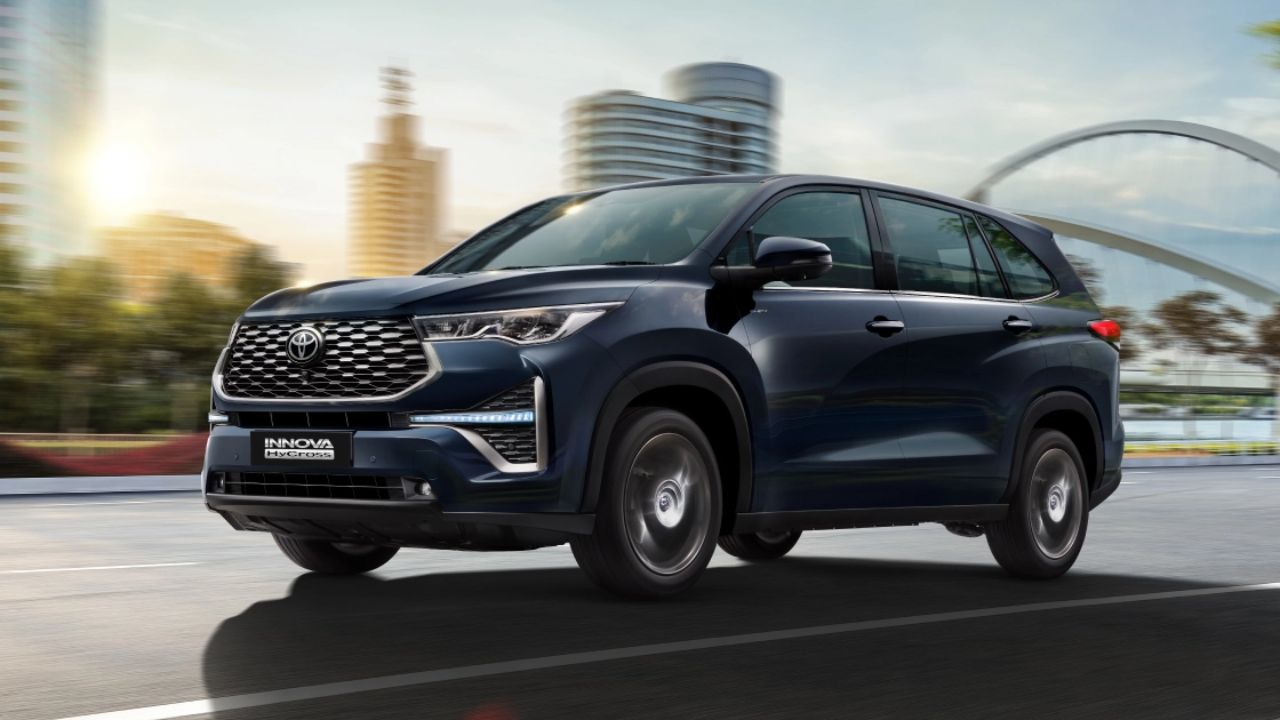 Toyota Innova Hycross: A Combination of Strong Styling and Great  Performance - Times Bull