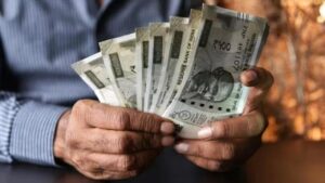 Now government employees will get pension guarantee after retirement, just change NPS to UPS