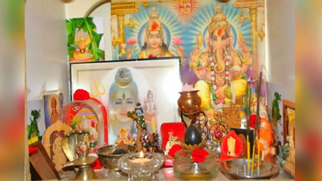 Vastu Tips Direction of Idols
