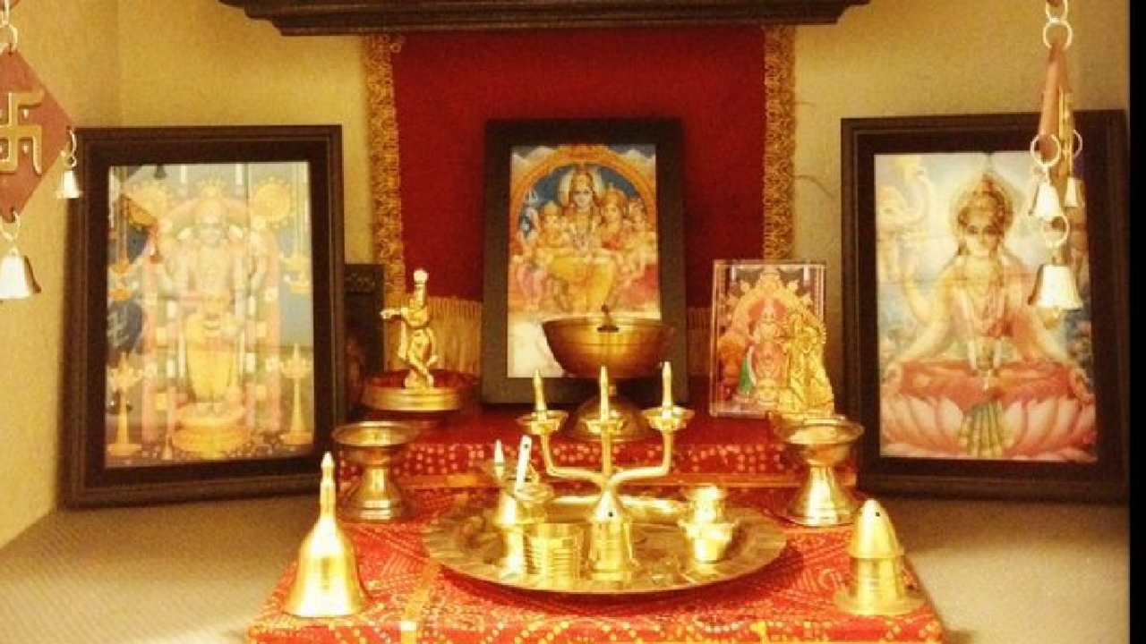Vastu Tips For Puja Room Books